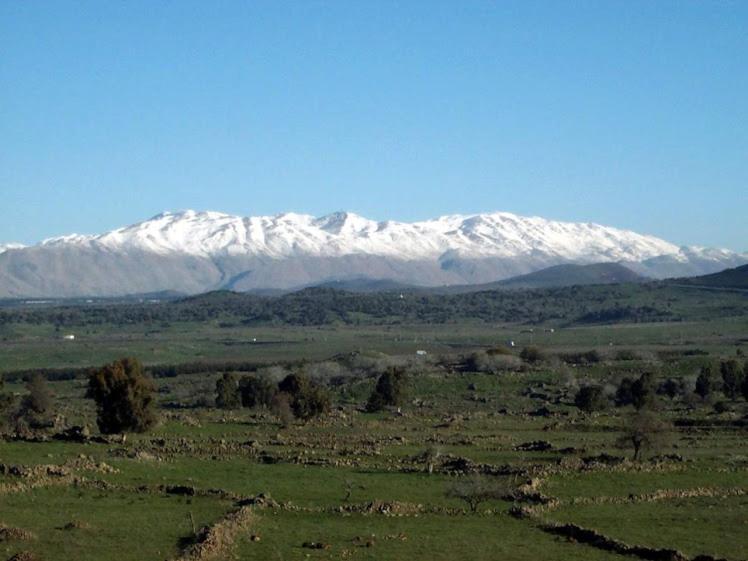 Luxury Caravan Truck In The Golan HeightsBruchim Qela' Alon エクステリア 写真